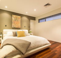 Ambar Villa Between City and Freo - Holiday Find