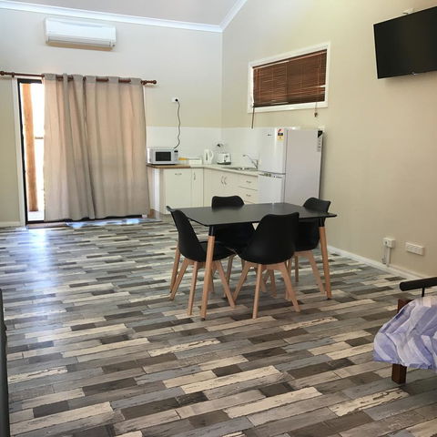 Sabai Accommodation - Holiday Find 4
