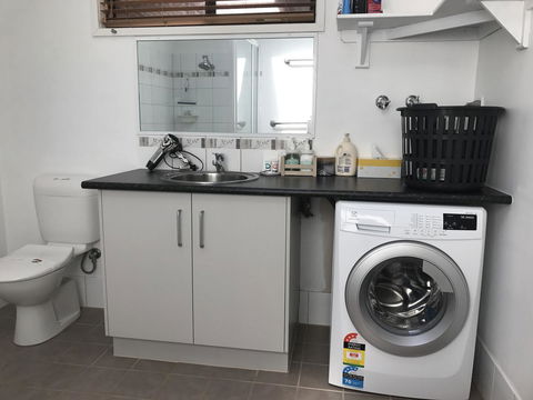 Sabai Accommodation - Holiday Find 22