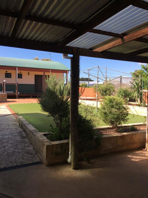 Sabai Accommodation - Holiday Find 28