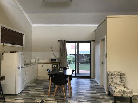 Sabai Accommodation - Holiday Find 17