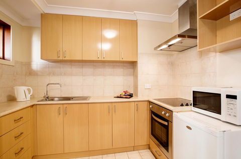 Nightcap At The Ship Inn - Holiday Find 43