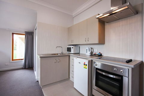 Nightcap At The Ship Inn - Holiday Find 41