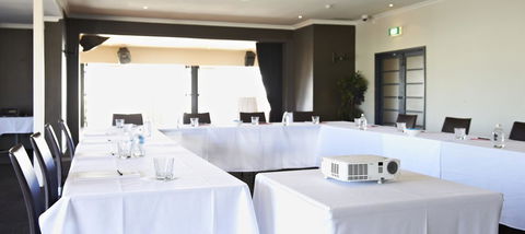 Cottesloe Beach Hotel - Holiday Find 32