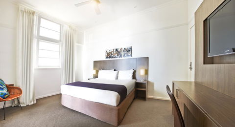 Cottesloe Beach Hotel - Holiday Find 34
