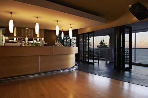 Cottesloe Beach Hotel - Holiday Find 33