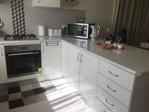 Bright & Beautiful Home On The Hills! - Holiday Find 13