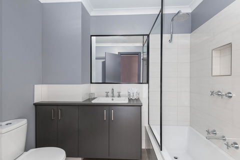 Quest Yelverton Kalgoorlie - Holiday Find 22