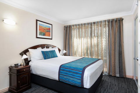 Quest Yelverton Kalgoorlie - Holiday Find 3