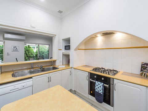 Luxury Federation Style Home - Sleeps 10 - Holiday Find 5