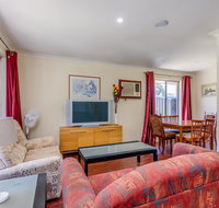 Brilliant neat convenient family-friendly house - Holiday Find