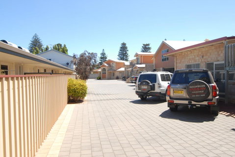 Esperance Foreshore Apartments - Holiday Find 7
