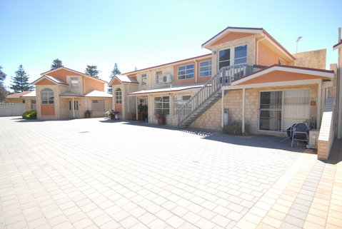 Esperance Foreshore Apartments - Holiday Find 0