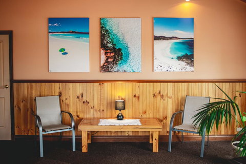 Esperance Foreshore Apartments - Holiday Find 6