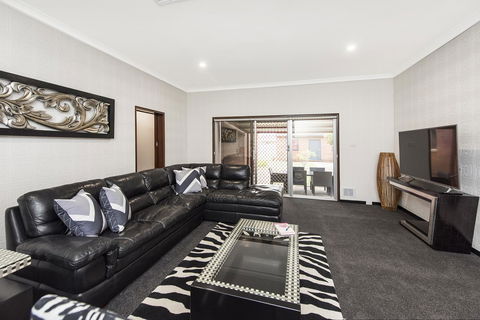 Big House Heated Pool 11 Beds Como / South Perth / Applecross - Holiday Find 12