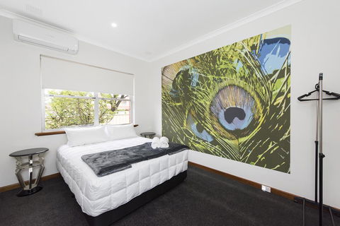 Big House Heated Pool 11 Beds Como / South Perth / Applecross - Holiday Find 16