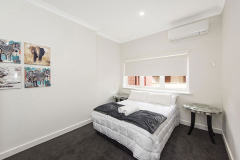 Big House Heated Pool 11 Beds Como / South Perth / Applecross - Holiday Find 19