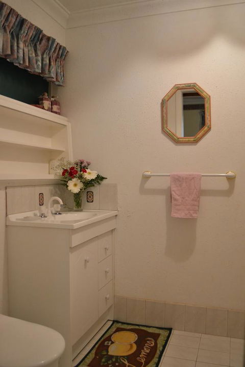 Palms Bed & Breakfast - Holiday Find 18