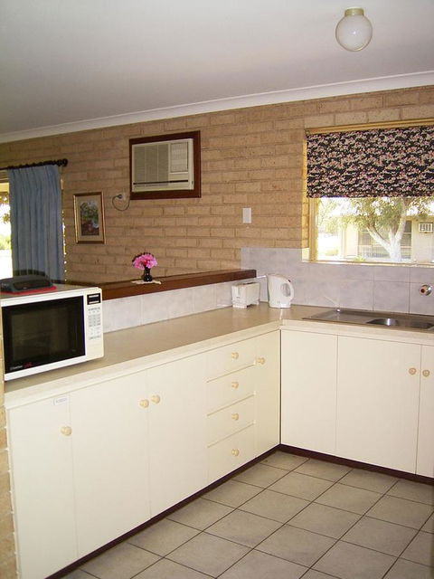 Kalbarri Riverfront Unit - Holiday Find 12