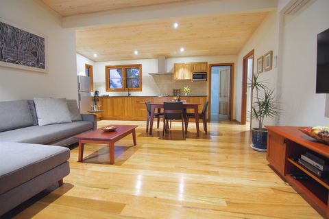 Aiyana Retreat - Holiday Find 7