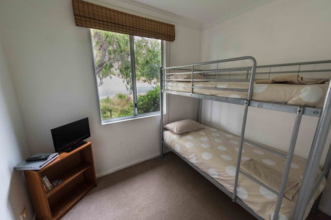 Peppy Beach Ocean Views - Holiday Find 13