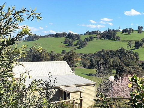 Balingup Highview Chalets - Holiday Find 37