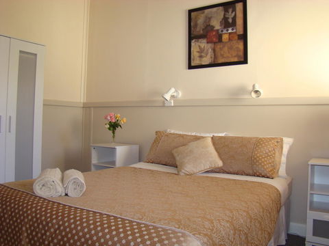 Busselton Guest House - Holiday Find 30