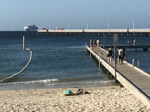 Busselton Guest House - Holiday Find 13