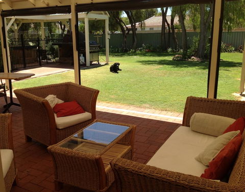 Busselton Guest House - Holiday Find 18
