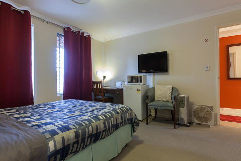 Arcadian Bed & Breakfast - Holiday Find 24