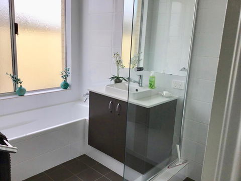 Be Wowed By Bayou - Busselton - Holiday Find 12
