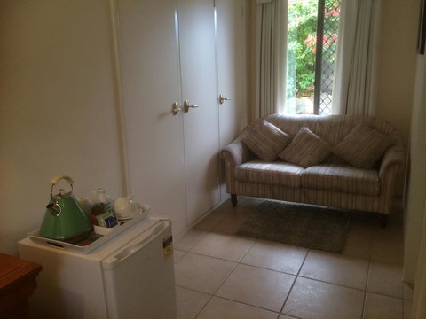 Nivalis Bed And Breakfast - Holiday Find 24