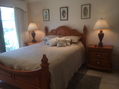 Nivalis Bed And Breakfast - Holiday Find 23