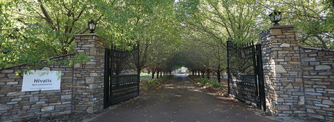 Nivalis Bed And Breakfast - Holiday Find 5