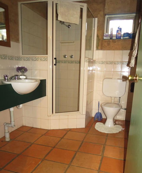 Bentwood Olive Grove Accommodation - Holiday Find 17