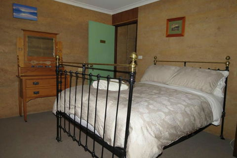 Bentwood Olive Grove Accommodation - Holiday Find 16