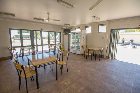 RAC Exmouth Cape Holiday Park - Holiday Find 22