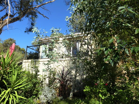 Treetops Cottage - Holiday Find 7