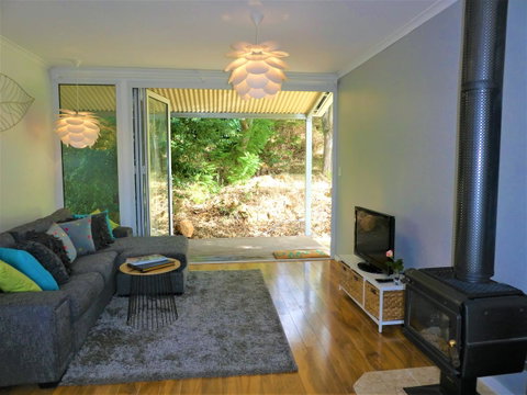 Treetops Cottage - Holiday Find 15