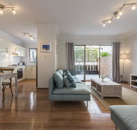 Cottesloe Sea Salt Abode - Holiday Find