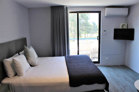 Atrium Hotel Mandurah - Holiday Find 7