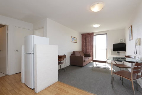 Atrium Hotel Mandurah - Holiday Find 32