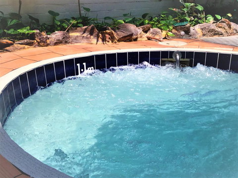 Atrium Hotel Mandurah - Holiday Find 24