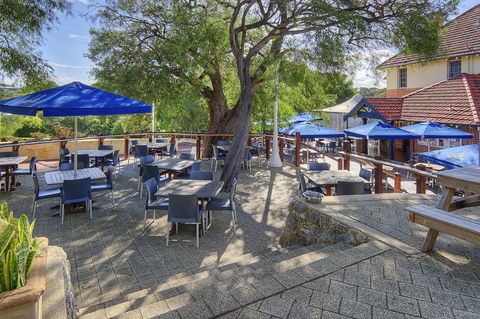 Caves House Hotel & Apartments Yallingup - Holiday Find 24