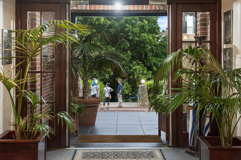 Caves House Hotel & Apartments Yallingup - Holiday Find 9