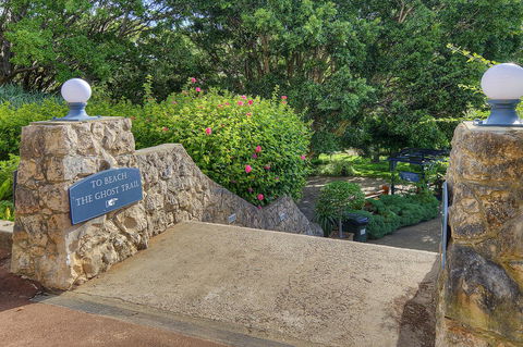 Caves House Hotel & Apartments Yallingup - Holiday Find 10