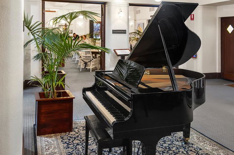 Caves House Hotel & Apartments Yallingup - Holiday Find 13