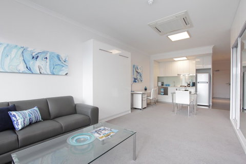188 Apartments - Holiday Find 43