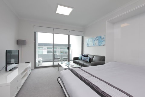 188 Apartments - Holiday Find 38