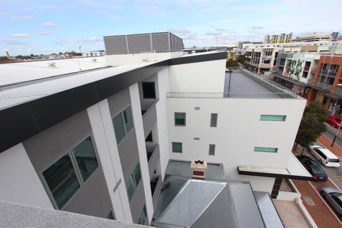 188 Apartments - Holiday Find 27